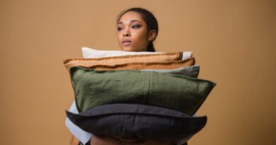 Make Your Own Decorative Throw Pillows
